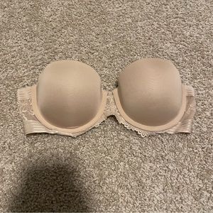 Strapless bra 36B